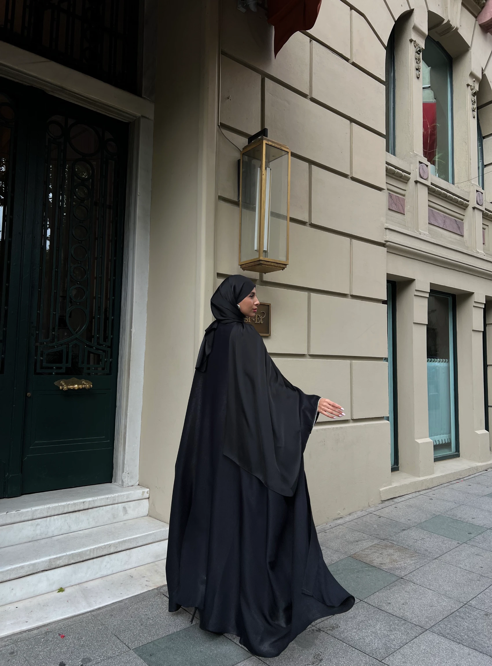 pearl_abaya_black_IMG_7335