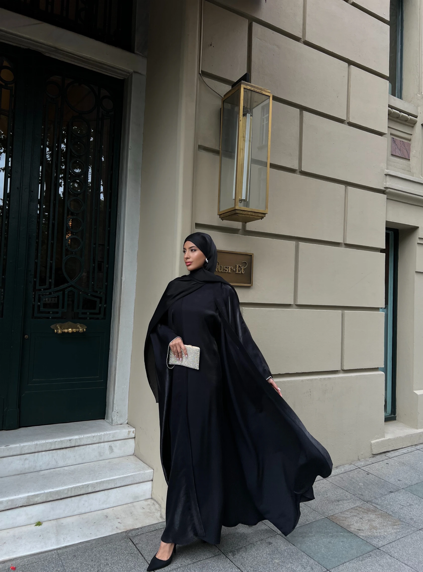 pearl_abaya_black_IMG_7384